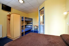Hôtel & Résidence Avermes - Værelse