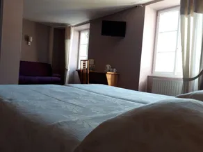 Hôtel la Guimbarde - Værelse