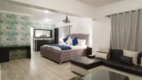 8BR Penthouse Jacuzzi, Pool Table Terrace - Room