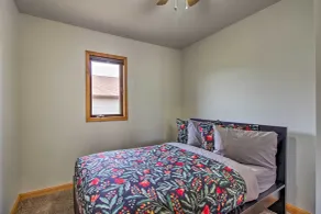 Dog-friendly Crosby Home w/ Bike Storage! - Værelse