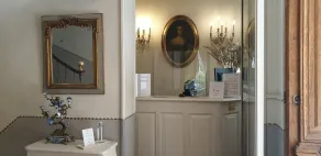 Les Quatre Dauphins - Reception