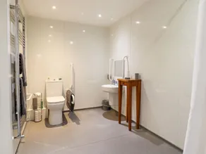 Little Haven - Bathroom