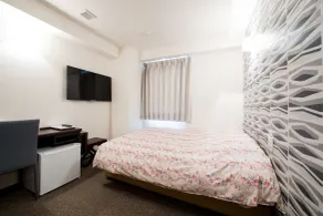 Yokohama Town Hotel - Camera
