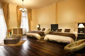 Del Parque Hotel & Suites - Room
