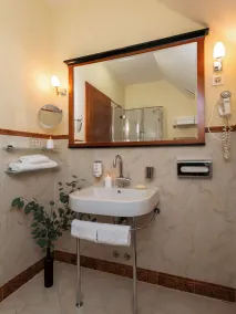 Dvorec Jeruzalem - Badezimmer