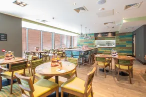 Premier Inn Tenby Town Centre - Restaurante