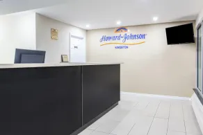 Howard Johnson Inn by Wyndham Kingston - Hall