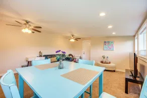 Private + Secluded: 2BR Vancouver Home w/ Fire Pit - Innenbereich