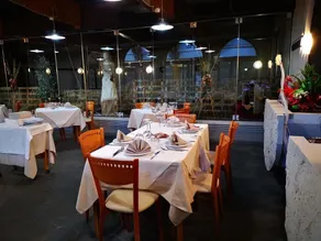 HR Hotel - Restaurant