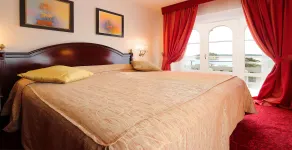 Arbiana Heritage Hotel - Room