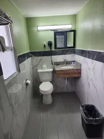 Plaza Motel - Salle de bain