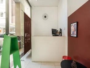 OYO 443 Maria Cristina Arcade Suites - Reception