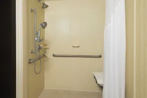 Holiday Inn Express Hotel & Suites Kendall East-Miami by IHG - Salle de bain