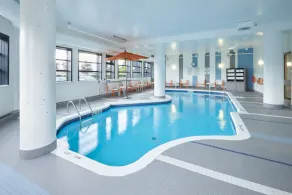 Holiday Inn & Suites Ottawa Kanata by IHG - Piscine