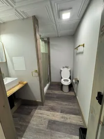 Raystown Country Lodge - Bathroom