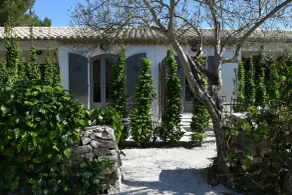 Hôtel Villa Glanum et Spa - Terrace/patio