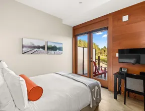 Sproat Lake Landing Resort - Rum