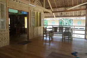 ABS Native Inn - Lobby sitting area