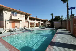 Baymont by Wyndham Manteca - Piscine