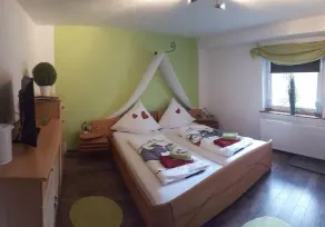 Gästezimmer Haus Talblick - Room