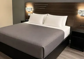 LX Hotel, SureStay Collection by Best Western - Room