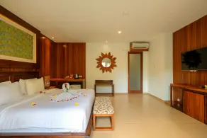 Papillon Echo Beach - Room