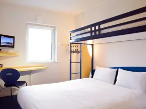 ibis budget Newport - Room