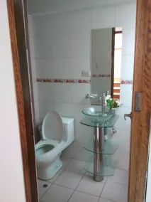 Shanell House - Hostel - Bathroom