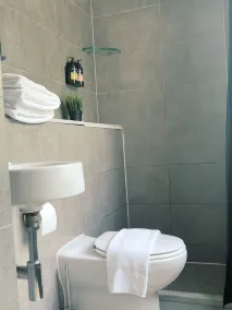 Sydney Boutique Hotel - Bathroom