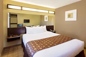 Microtel Inn & Suites by Wyndham Prairie du Chien - Chambre