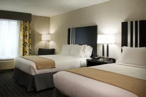 Holiday Inn Express and Suites Madison Central by IHG - Chambre
