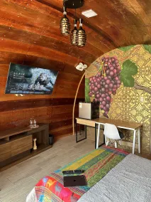 Glamping Toneles y Viñedos - Camera