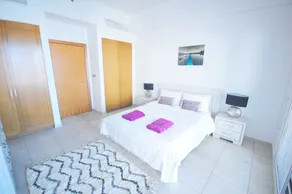 Kennedy Towers - Marina Residences 2 - Room