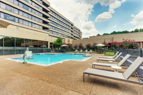 Huntsville Marriott at the Space & Rocket Center - Pool