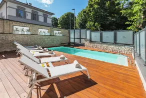 LHP River Club - Piscina