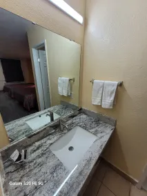 La Vista Motel - Baño