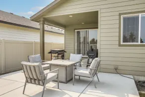 3 Mi to Spokane River! Furnished Patio & Yard - Innenbereich