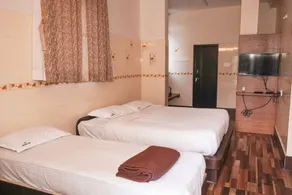 Hk Grand Inn By K Hotels - Quarto