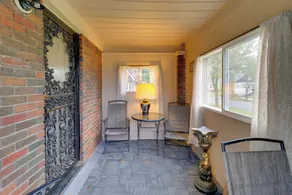 8 Mi to Ford Field: Detroit Getaway w/ Fireplace! - Innvendig