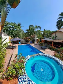 HOTELITO SWISS OASIS, Playa Zicatela - Adults Only - Kitchen - Cocina - Piscine