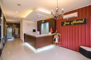 Sans Vibes Joe Hotel Soekarno Hatta Airport - Reception
