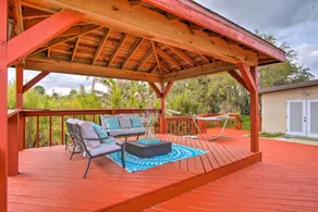 Cozy Melbourne Home w/ Deck & Pool: 5 Mi to Beach! - Interiør