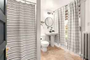 Launchpoint Lodge - Banheiro