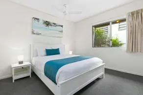 Ramada Encore by Wyndham Whale Cove - Room