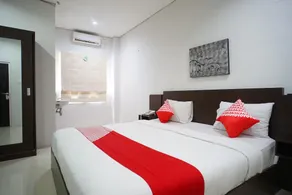 OYO 1477 Athar 88 Hotel - Room