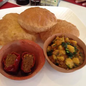 Hotel Bhumi Residency - Restaurant