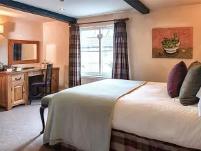 Oak Tree Inn - Room