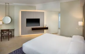 Beach Rotana – All Suites - Chambre