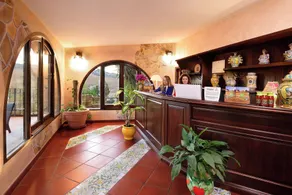 Villa Dafne - Rezeption