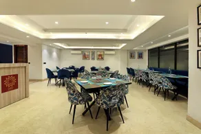 OPO Essential, Sector 21 Gurgaon - Restaurant